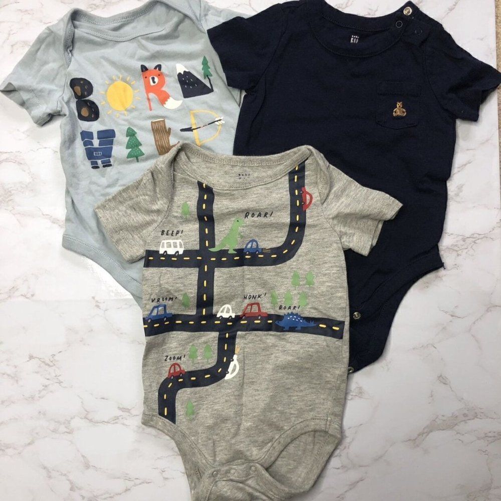 Gap Set of 3 Short Sleeved Shirts Baby 6-12 Months